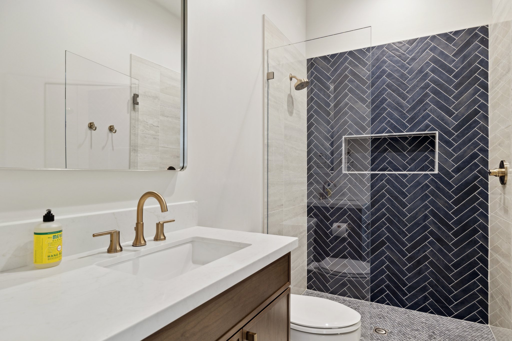 Example - Guest Bath