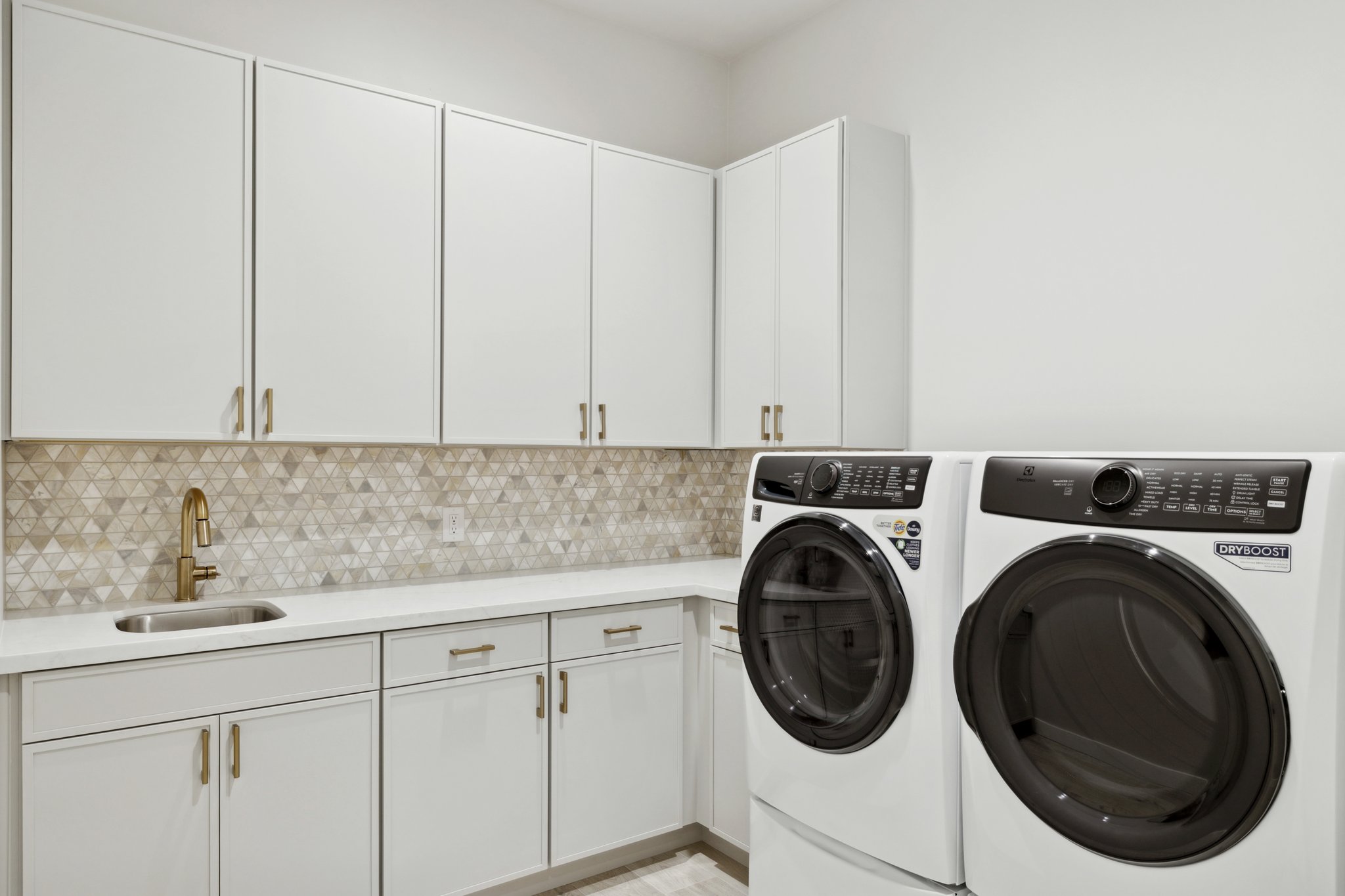 Example - Utility Room